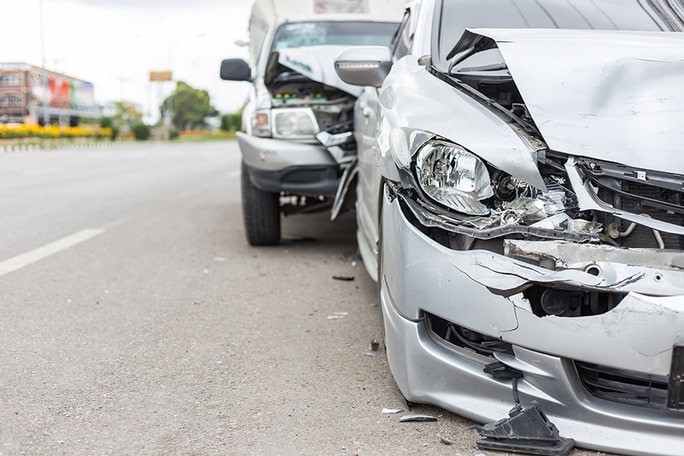 how often do auto accident settlements exceed the policy limits